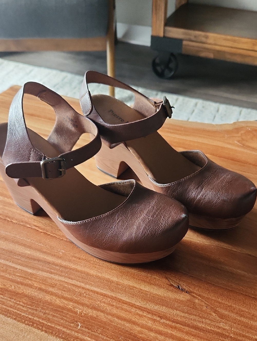 Pierre Dumas Brown Mary Jane Platform Heels